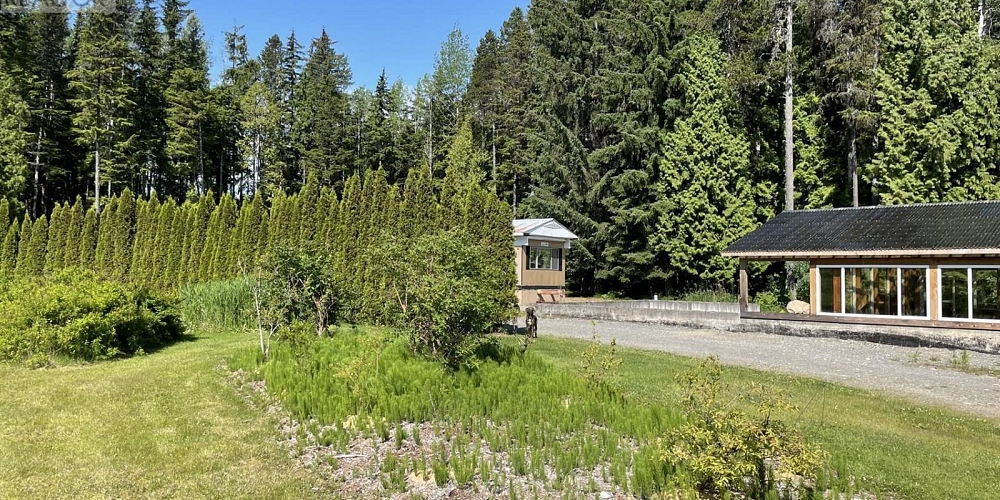 5258 OLD REMO ROAD Terrace Photo 18 5258 OLD REMO ROAD Terrace Photo 18